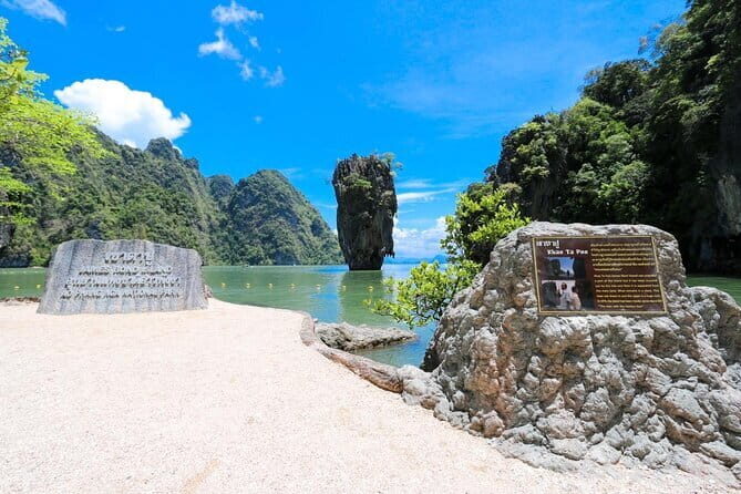 Exclusive Phi Phi, Maya Bay and Bamboo Island by Speed Boat - Lunch on Phi Phi Don: Buffet Included, Expectations Need Tuning