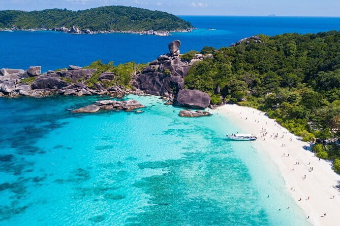 James Bond Island: Big Boat Tour & Canoeing Experience - Hong Island: longer paddle time plus lunch on board