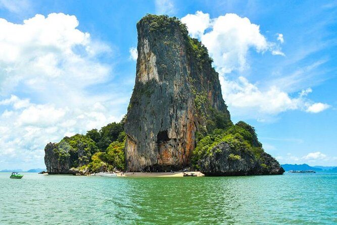 James Bond Island & Phang Nga Bay with Canoeing By Big Boat From Phuket - Ko Na Khae Swim Stop: One Hour to Reset