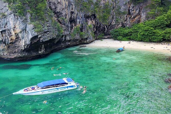 Phi Phi Khai Islands Excursion with Seaview & Lunch by speedboat - Phuket pickup and the pier rhythm (7:00–9:20 am start)