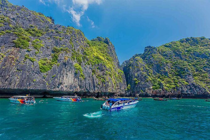 Phi Phi Khai Islands Excursion with Seaview & Lunch by speedboat - Viking Cave photo stop: quick, but it’s worth the stop