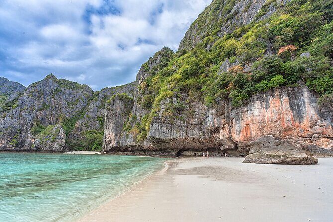 Phi Phi, Maya, Khai and Pileh Day Trip by Speed Catamaran From Phuket - Stop 2: Monkey Beach Quick Look