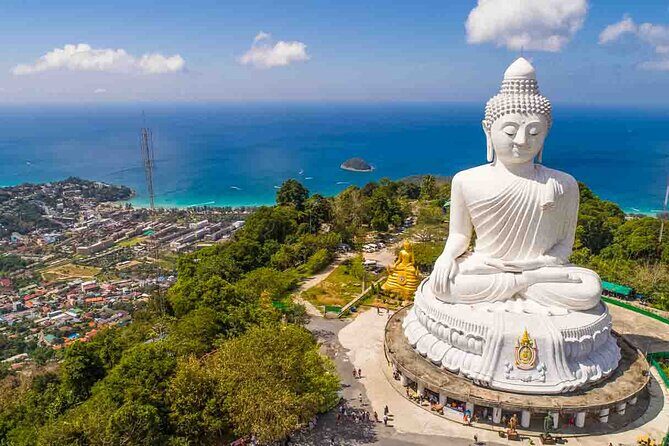Phuket City Tour: Karon View, Big Buddha & Wat Chalong (SHA Plus) - Karon Viewpoint Photo Stop: Where Your Camera Finds Perspective