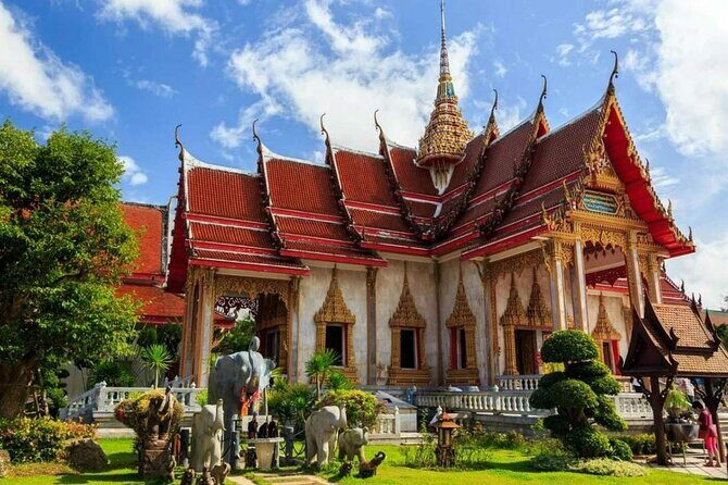 Phuket City Tour: Karon View, Big Buddha & Wat Chalong (SHA Plus) - Big Buddha Phuket: A Must-See Icon That Comes With a Reality Check