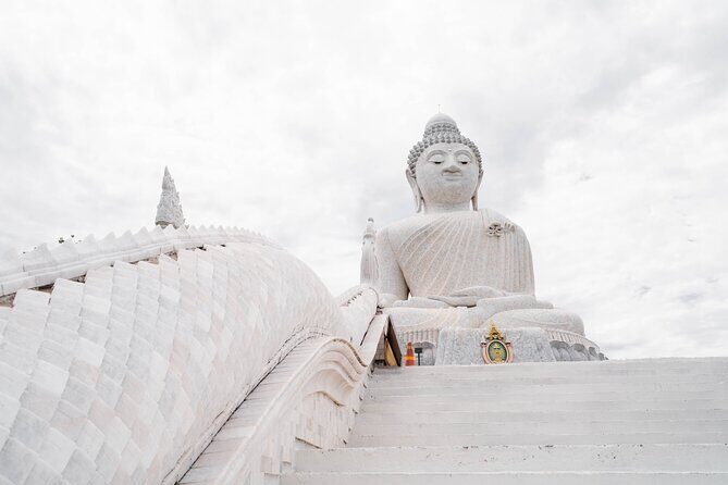 Phuket: Half-Day Highlights Tour - Getting picked up and moving with a small group