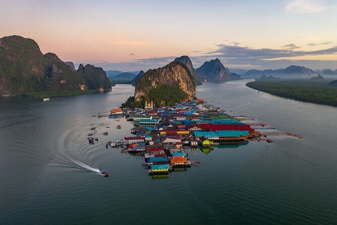 Phuket: James Bond Island Tour by Big Boat and Phang Nga Bay - Khao Phing Kan (James Bond Island): photos and souvenir time