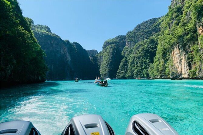 PHUKET-Phi Phi Island-Khai Island-Lunch by Sea Angel Speed Boat - From Phuket pickup to Sea Angel Pier check-in (8:00 to 9:30)