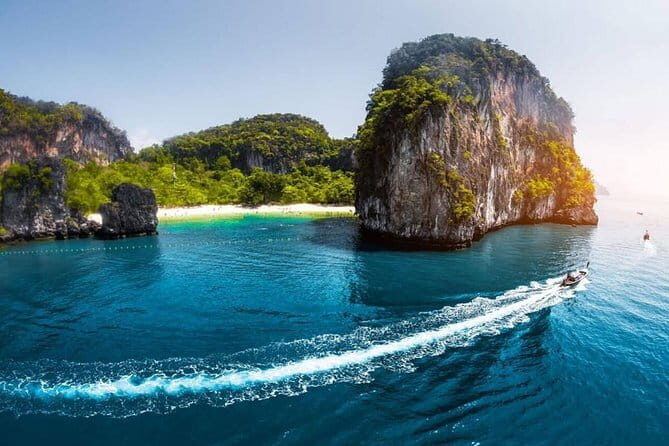 Private Hong Krabi & James Bond Islands Adventure by Speedboat - James Bond Island From the Sea: The Golden Gun Setting