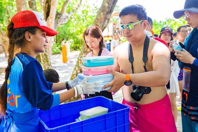 Similan Islands Snorkeling Tour By Speed Catamaran From Phuket - Ko Similan beach time and the sailing-rock payoff