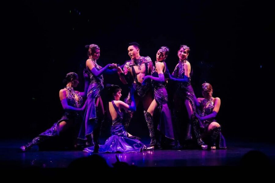 Simon Cabaret Phuket Show Included Tickets and Transfer - The 210-minute outing: what your night typically feels like
