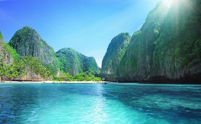 VIP Private Boat to Phi Phi Island: Snorkeling + Land Tour - Key Points at a Glance